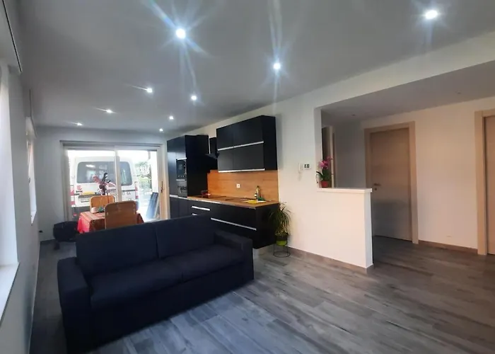 Monty's House Apartamento *